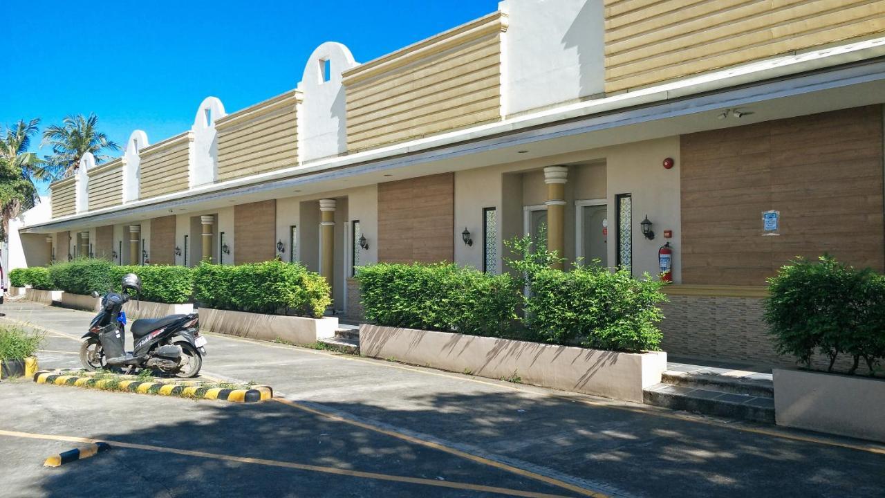 RedDoorz Premium @ Wireless Mandaue Cebu Exterior foto